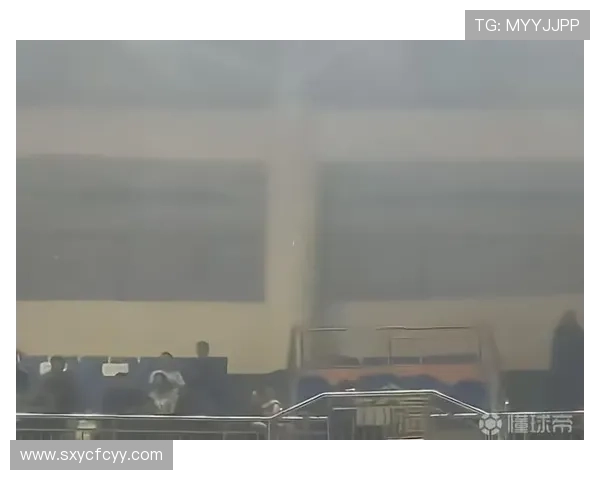 新疆主场对阵上海比赛意外中断